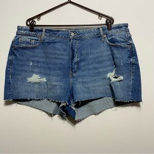 NWOT Ladies Old Navy Denim Shorts Size 22 OG Straight High Rise Distressed 3” In